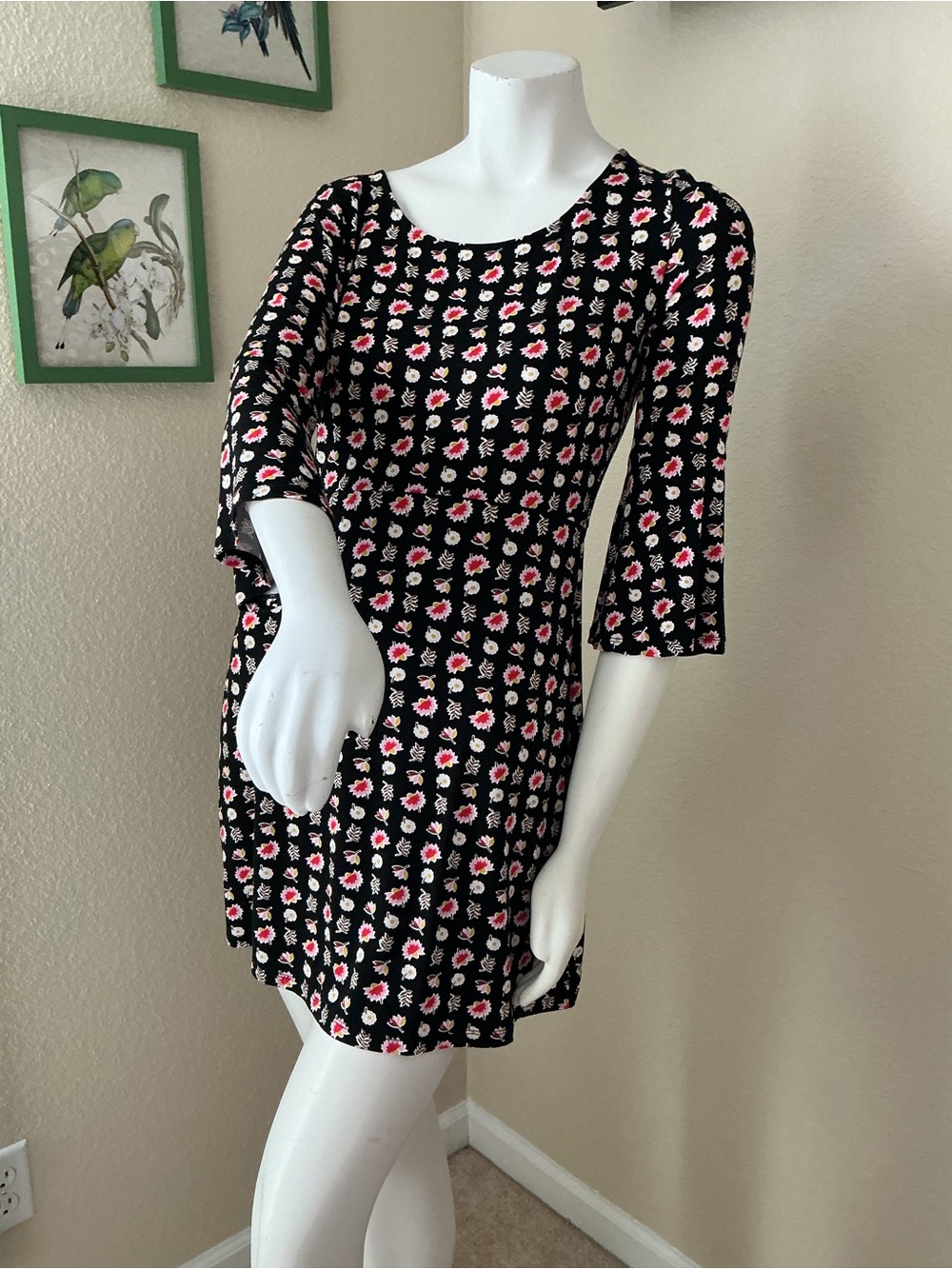 Boden Black Mini Dress with Red, Pink & White Floral Print Sz 4